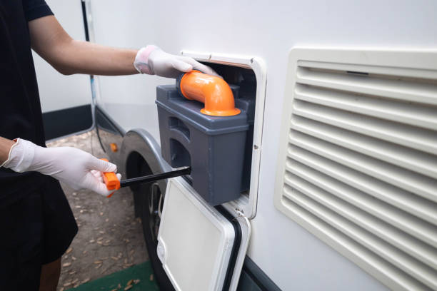 Portable Toilet Options We Offer in Pittsfield, IL